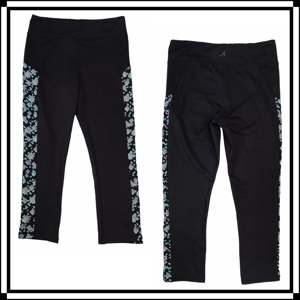 GSX - Grand Slam Capri Leggings - Medium